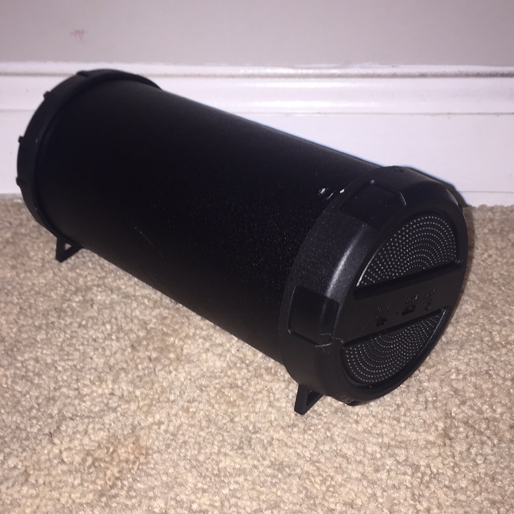 Vibe Bluetooth speaker